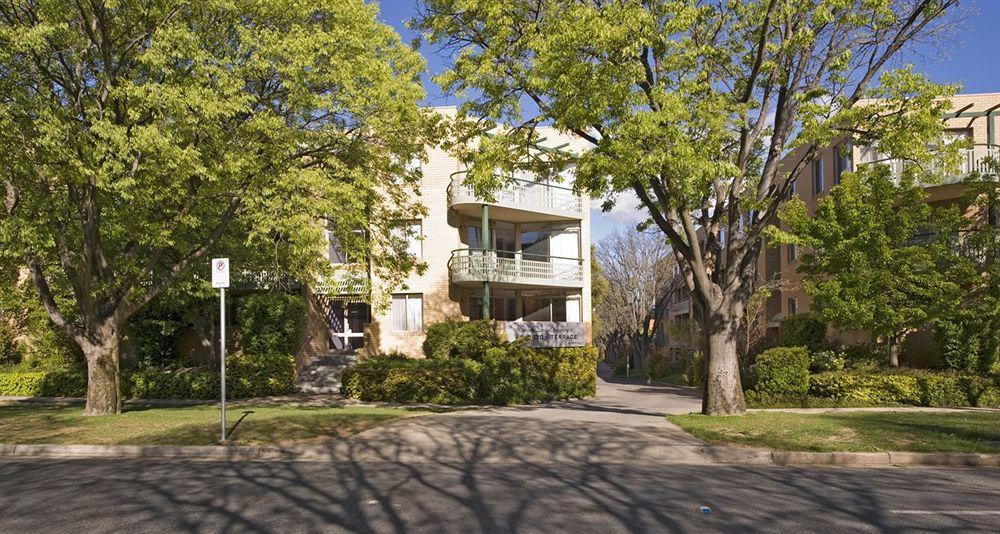 Kingston Terrace Serviced Apartments Канберра Екстер'єр фото