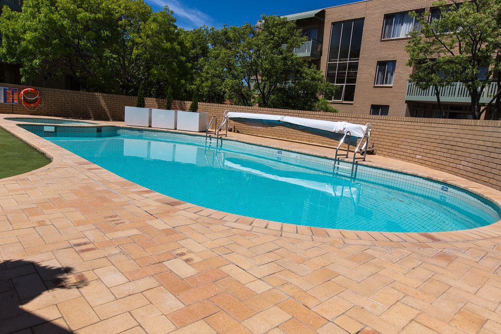 Kingston Terrace Serviced Apartments Канберра Екстер'єр фото
